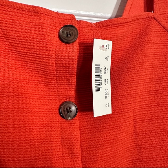 🔴SOLD🔴NWT!! J Crew Boxy 90s Textured Button Tank - Brilliant Sunset Red - Picture 8 of 8